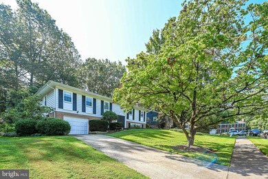 9521 Rockport Rd, Vienna, VA 22180 - photo 2