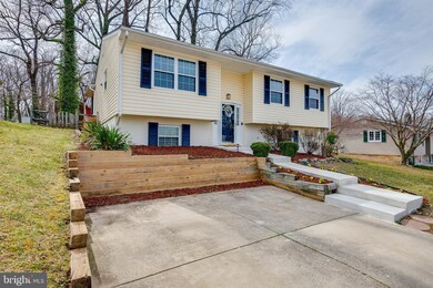 902 Country Terrace, Severna Park, MD 21146 - photo 2