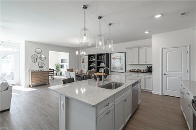 104 Cathedral St unit 39-1, Smithfield, VA 23430 - photo 4