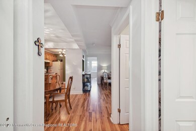 502 Stratford Place unit 502, Bound Brook, NJ 08805 - photo 3