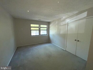 7601 Weather Worn Way unit F, Columbia, MD 21046 - photo 4