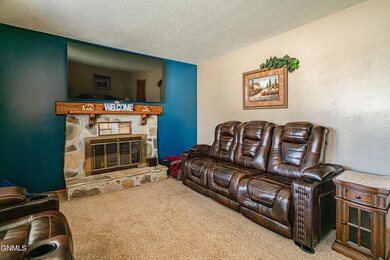 2408WinchesterDr_00021