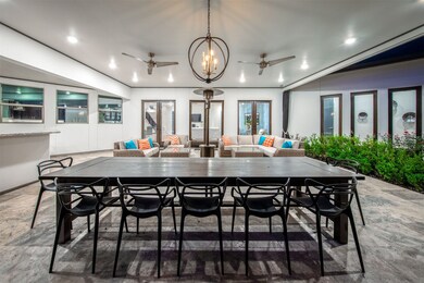 1033 Fisher St, Houston, TX 77018 - photo 5