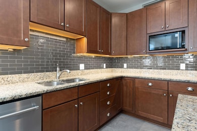 004_eec47d4f_i 10 E Weber 027