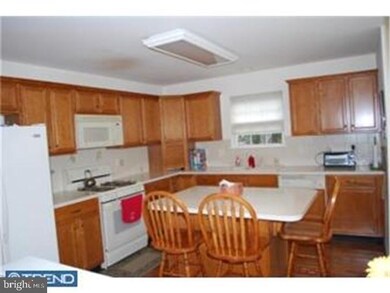 41 Hogan Way unit 11, Moorestown, NJ 08057 - photo 5