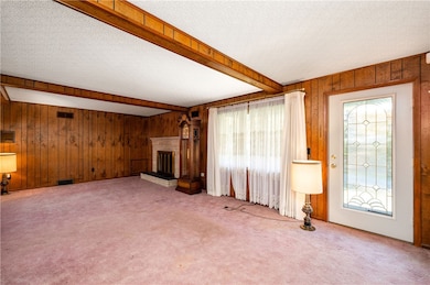 304 N Scott St, New Castle, PA 16101 - photo 5