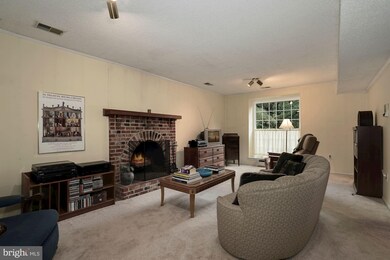 708 N Armistead St, Alexandria, VA 22312 - photo 6