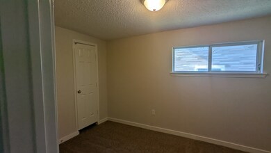 4601 Leffingwell St unit B, Houston, TX 77026 - photo 5