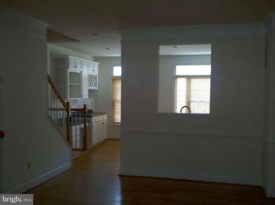 2417 13th Ct N, Arlington, VA 22201 - photo 3