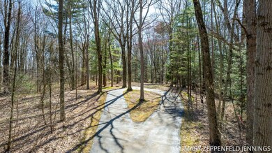 1-web-or-mls-14920-kelly-st