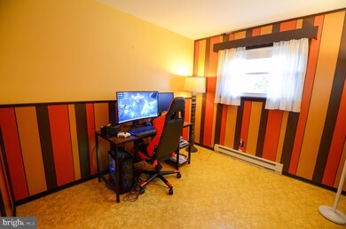 924 E Paoli St, Allentown, PA 18103 - photo 7