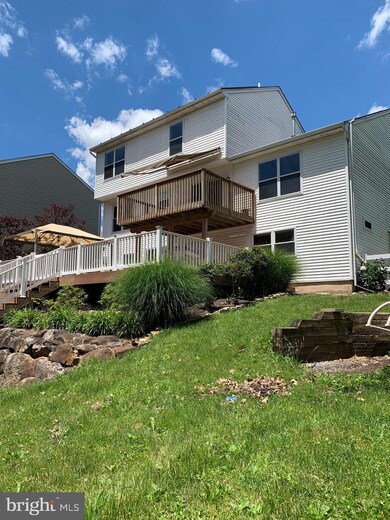 222 Pleasantview Ave, Schwenksville, PA 19473 - photo 4