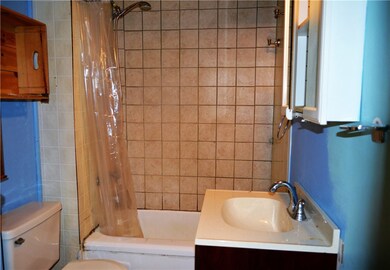 92 Burnside St, Providence, RI 02905 - photo 6