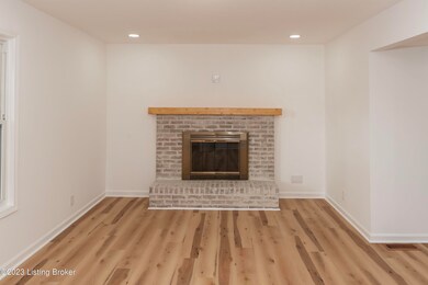 6903 Beard Ct, Louisville, KY 40228 - photo 7