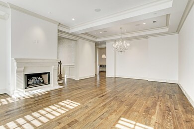 2415 San Felipe St unit 3, Houston, TX 77019 - photo 4