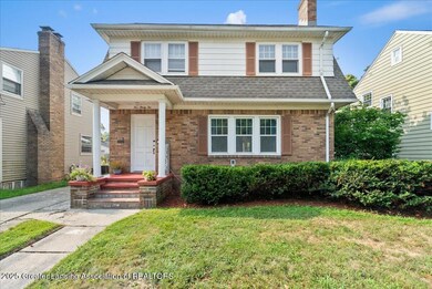 532 Riley St, Lansing, MI 48910 - photo 2