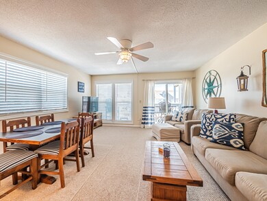 Living/Dining Area