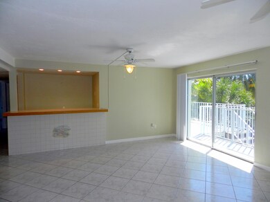 Living & Wet Bar