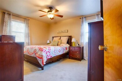 725 Seip Ave, Nazareth, PA 18064 - photo 6