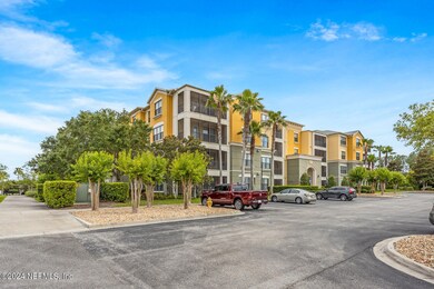02_192_Orchard_Pass_02_mls