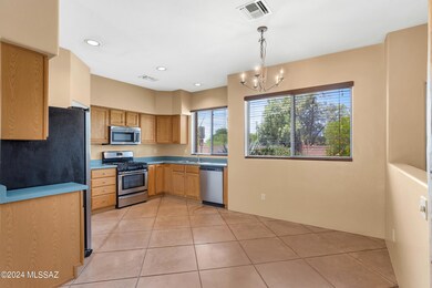 3622 N Crest Ranch Dr, Tucson, AZ 85719 - photo 6