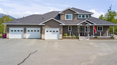 44-Exterior Front KJC_0076