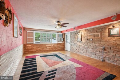 143 Woodstream Dr unit 143, Norristown, PA 19403 - photo 6