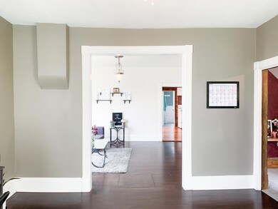 Facing S to Sittingroom and Kitchen