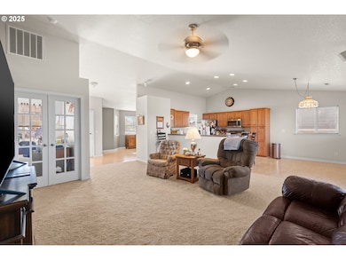 2269 NW Eucalyptus Dr, Hermiston, OR 97838 - photo 7