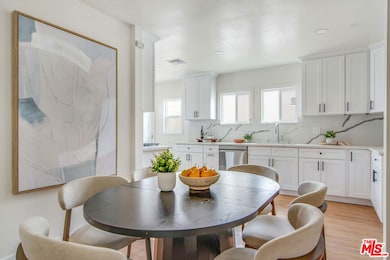 4325 W 58th Place, Los Angeles, CA 90043 - photo 7