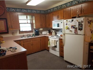 2208 Diller Rd, Lima, OH 45807 - photo 7