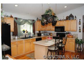Kitchen/Solid surface counters