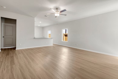 Spacious living room, open to the kitchen and dini