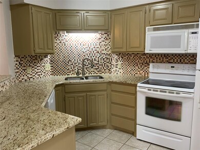 242 Mountainview Dr, Hurst, TX 76054 - photo 7