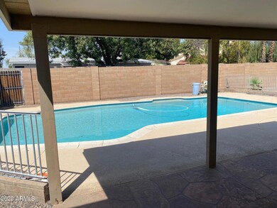 4016 W Beryl Ave, Phoenix, AZ 85051 - photo 2