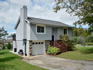 2 Apple Blossom Ln, Hendersonville, NC 28792 - photo 2