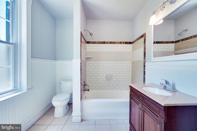 300 Crystal Rock Rd, Reading, PA 19605 - photo 3