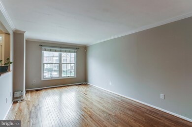 9315 Sombersby Ct, Laurel, MD 20723 - photo 4