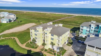 Overlooks the Gulf of Mexico and steps to the Beac