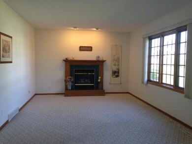 4529 Webster Family Room