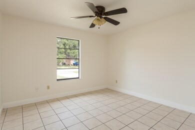 7335 Darien Rd-16