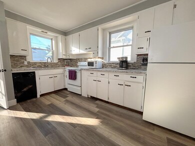 314 E Vernon Ave, Fergus Falls, MN 56537 - photo 7