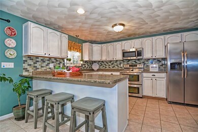 10 Acorn St, Cumberland, RI 02864 - photo 3