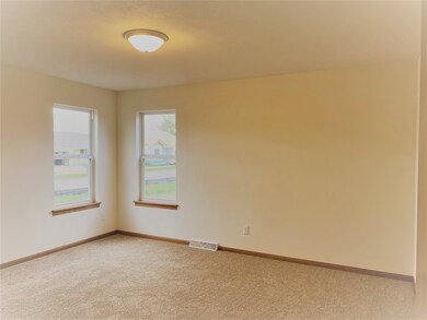 2536 Aspen St, Janesville, WI 53546 - photo 7