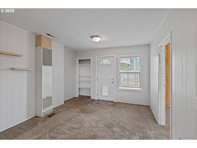 141 Poplar St, Powers, OR 97466 - photo 4