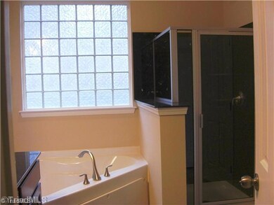 Master Bath/Spa.