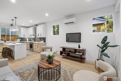 1257 NE 100th St, Seattle, WA 98125 - photo 7