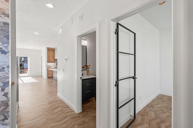 6221 W 37th St, St. Louis Park, MN 55416 - photo 5