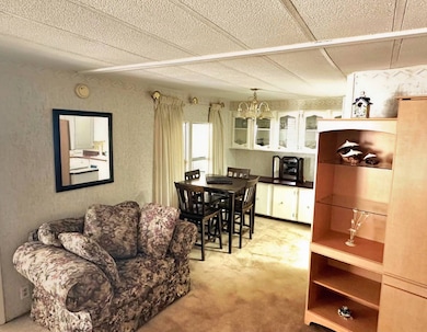 601 Starkey Rd unit 136, Largo, FL 33771 - photo 5