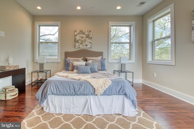 6451 Kansas Ln, Takoma Park, MD 20912 - photo 5